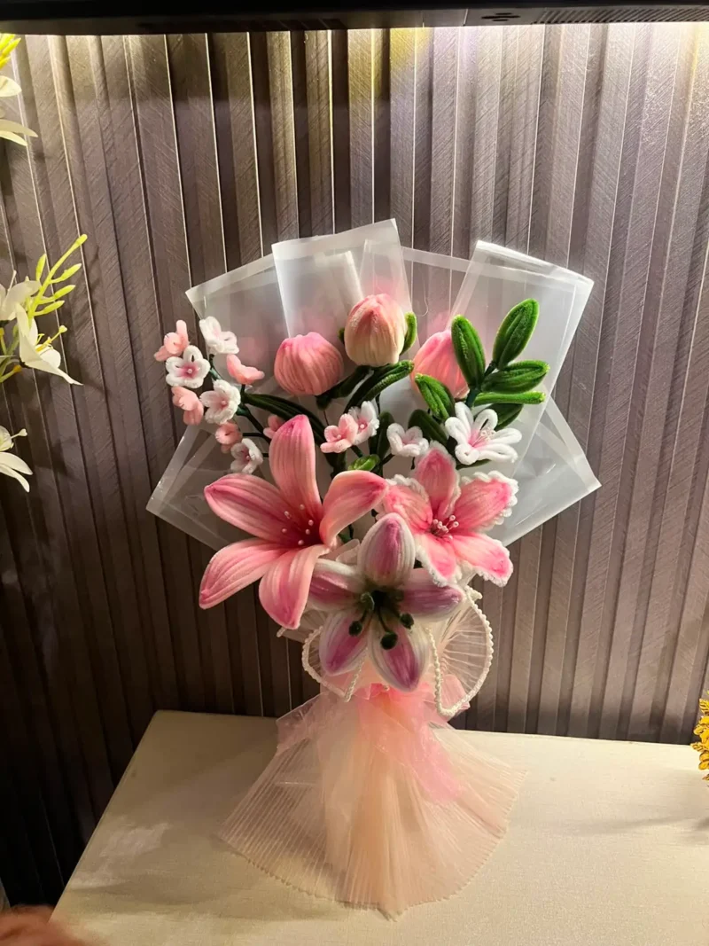 The Grand Luxury Chenille Stem Floral Bouquet (Pink & White)
